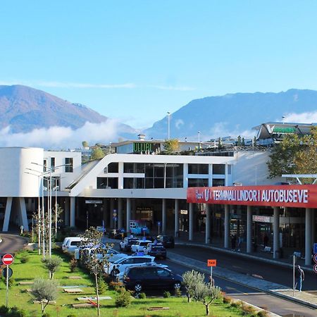 Metro Hotel Terminal Tirana Extérieur photo