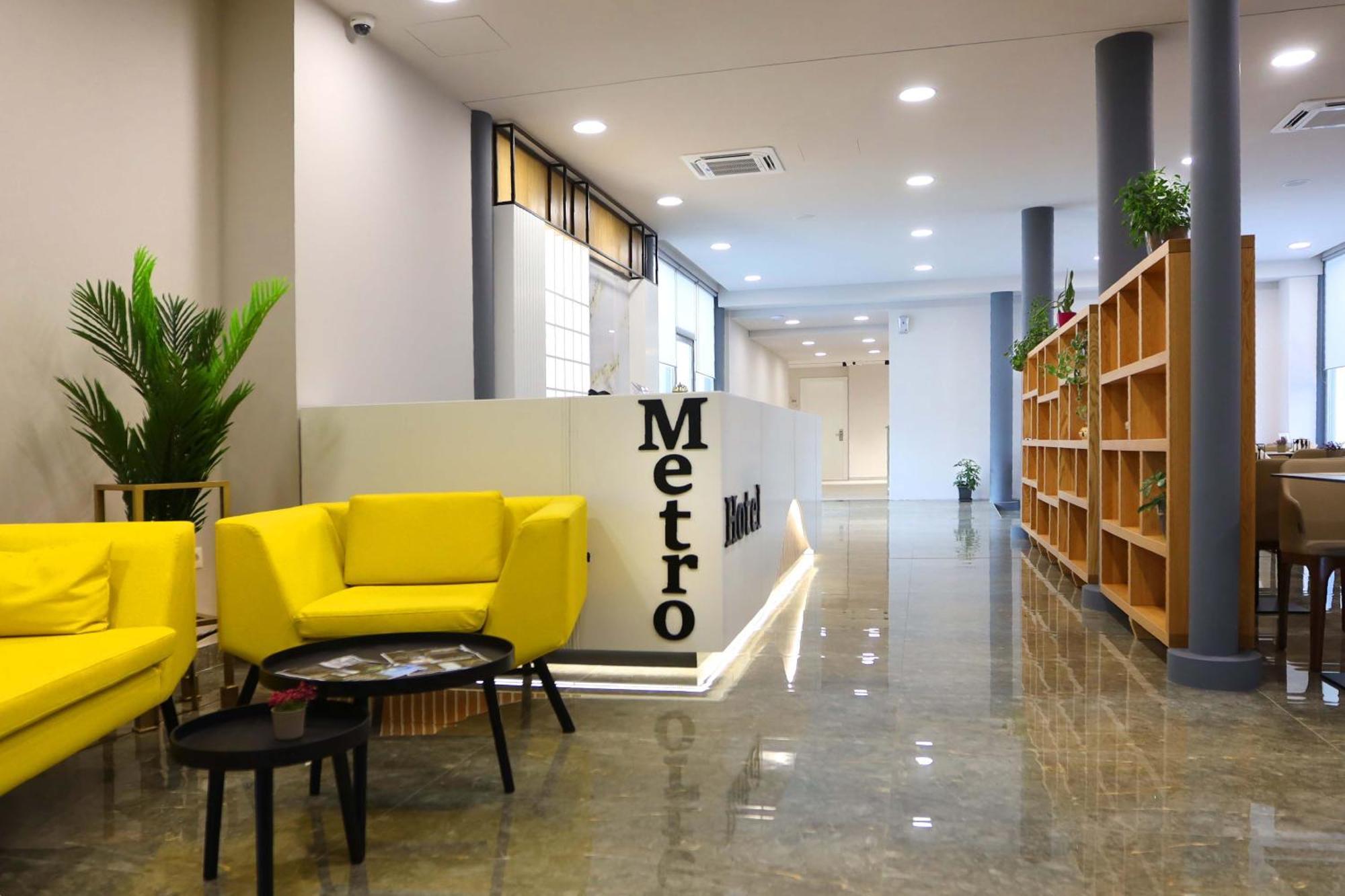 Metro Hotel Terminal Tirana Extérieur photo
