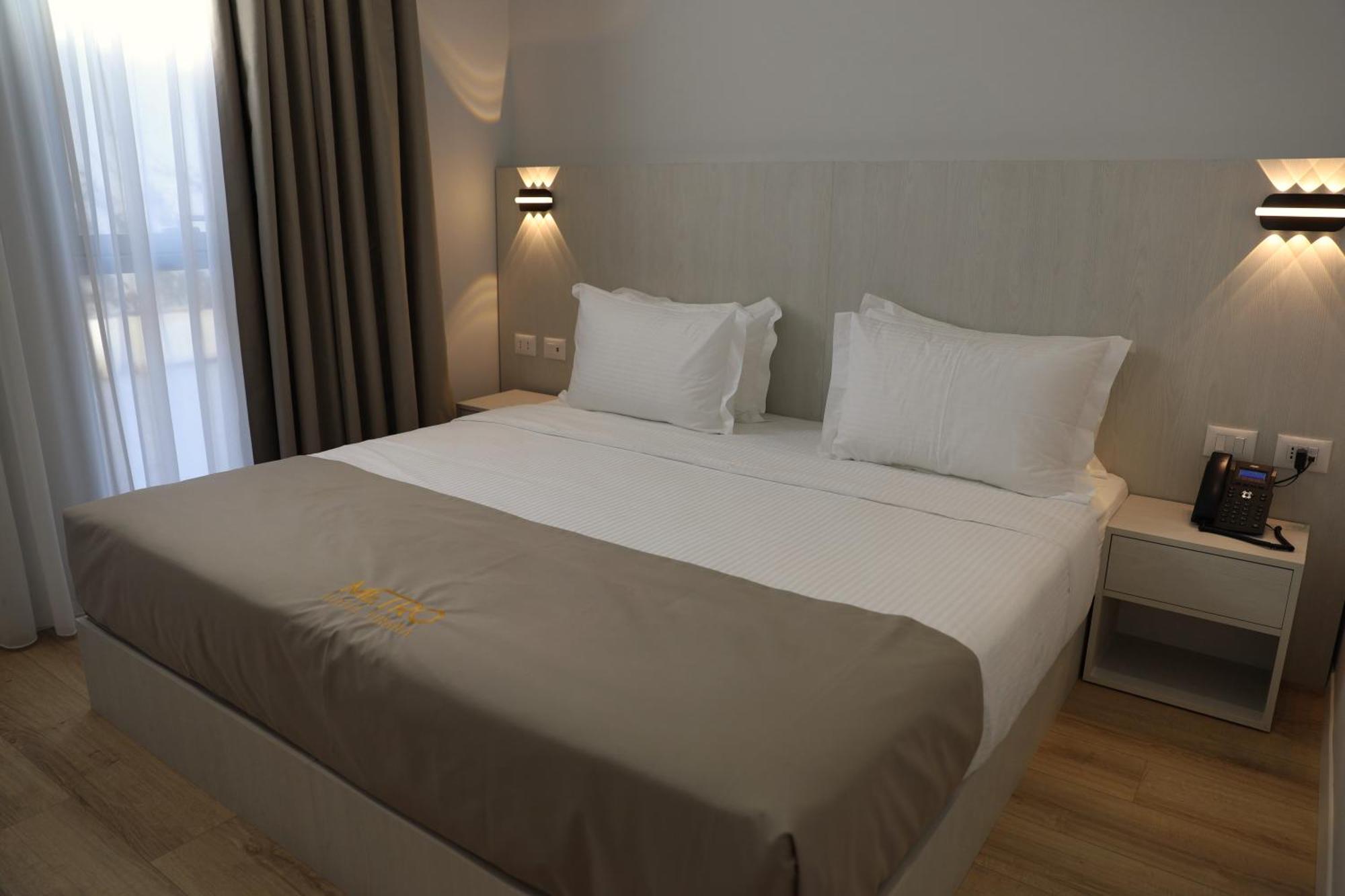 Metro Hotel Terminal Tirana Extérieur photo